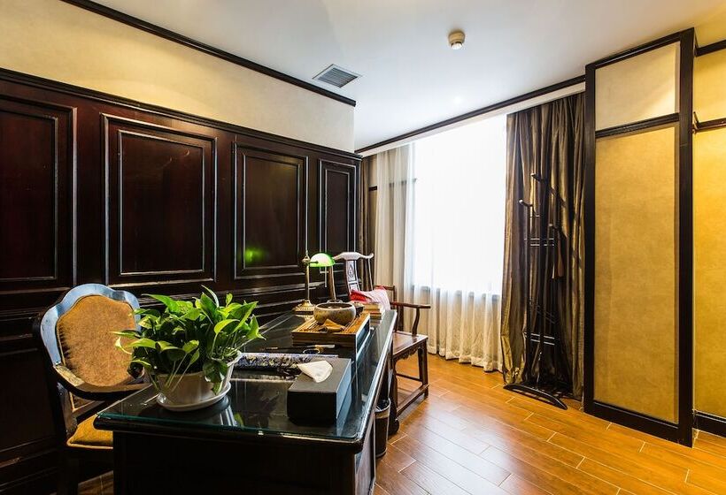 Hotel Hui Hua Gong Theme