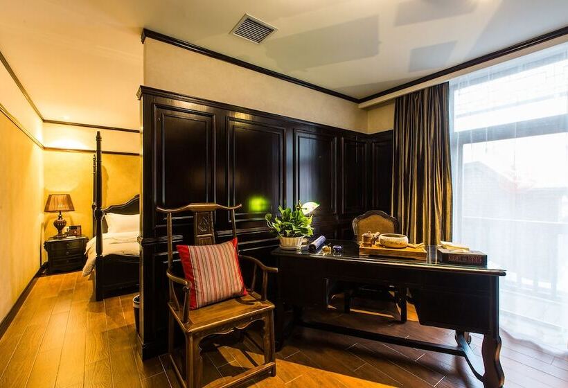 Hotel Hui Hua Gong Theme