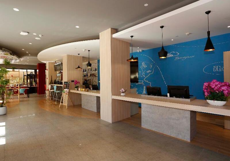 酒店 Ibis Kunming Beijing Rd