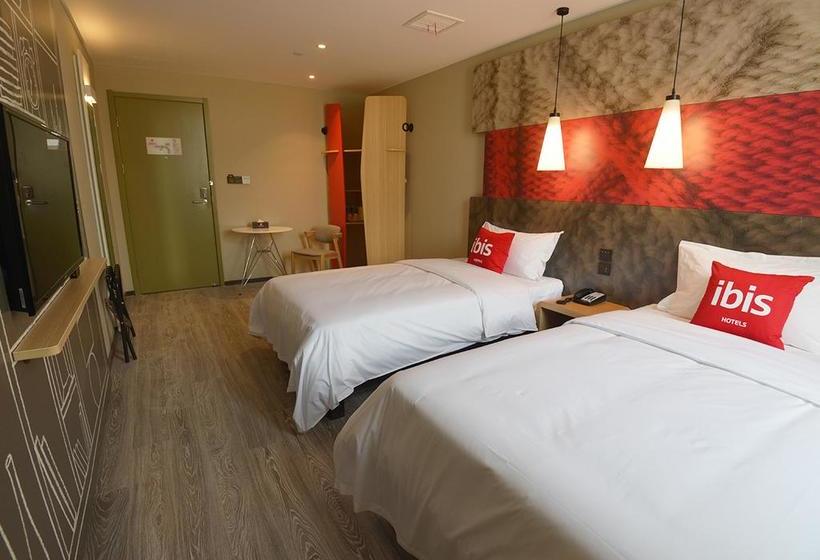 酒店 Ibis Nanjing Tianyin Avenue