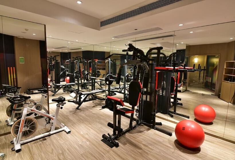 בית מלון כפרי Ibis Styles Xm Zhongshan