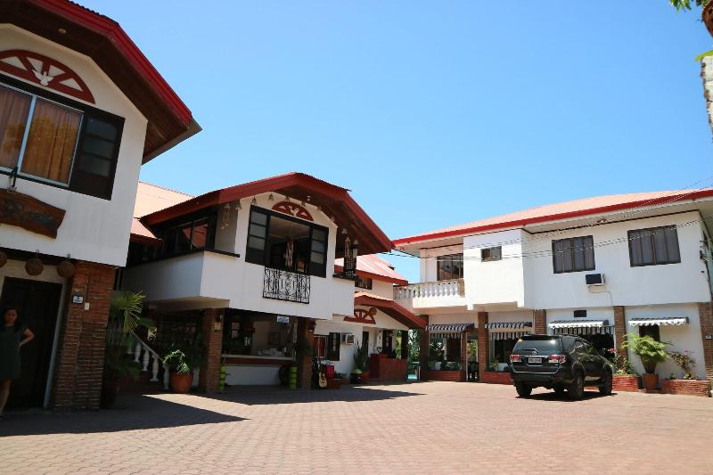 هتل Isla Bonita Beach Resort