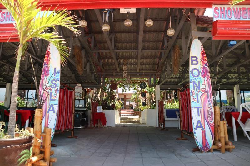 هتل Isla Bonita Beach Resort