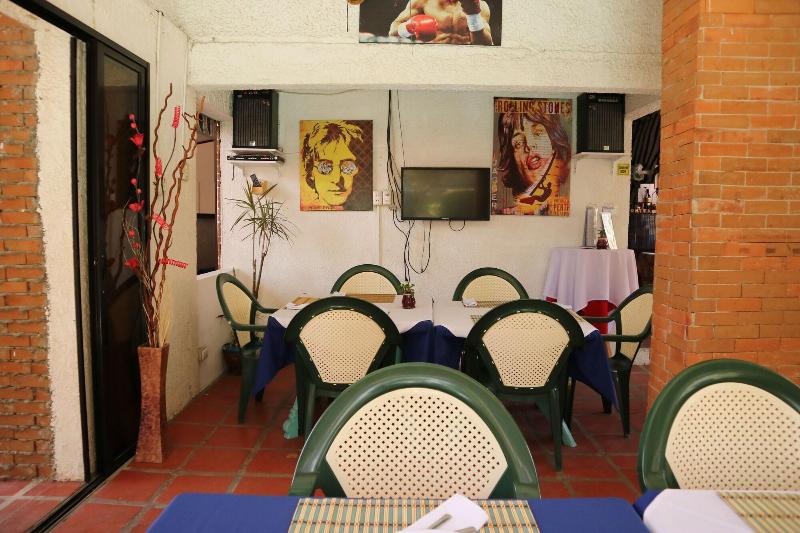 هتل Isla Bonita Beach Resort