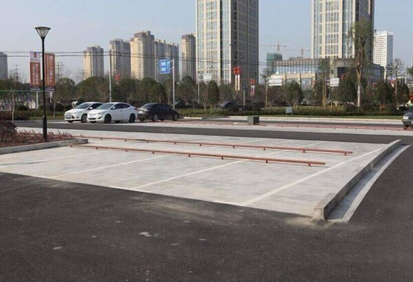 Отель Jinjiang Inn Select Wanda Plazae East Shaoxing Station, Shangyu