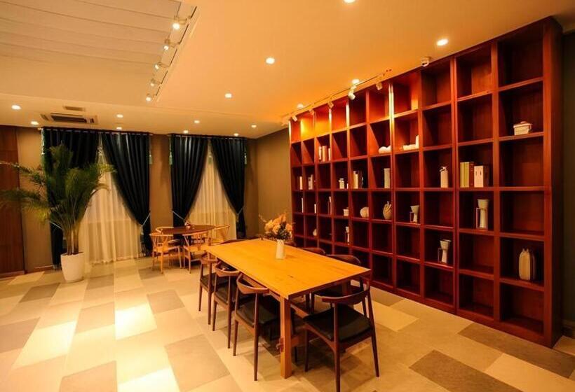 Отель Jinjiang Inn Select Wuxi Meicun Civial Center