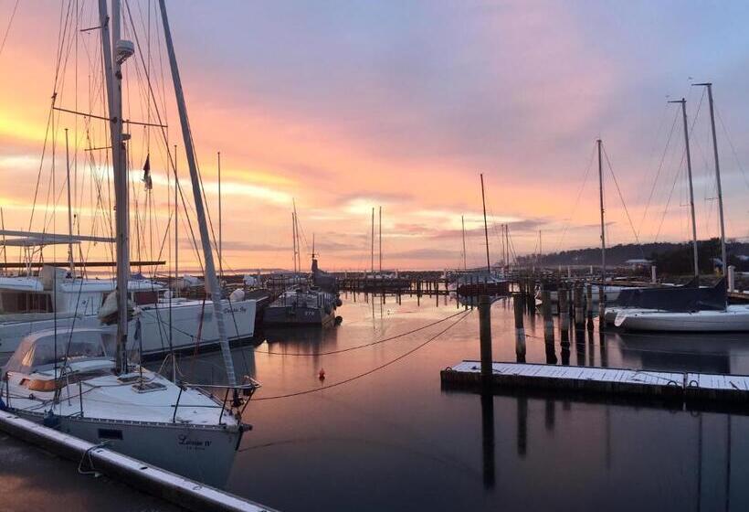 هتل Kaløvig Bade