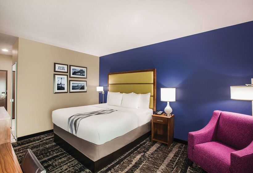فندق La Quinta Inn & Suites Port Allen La