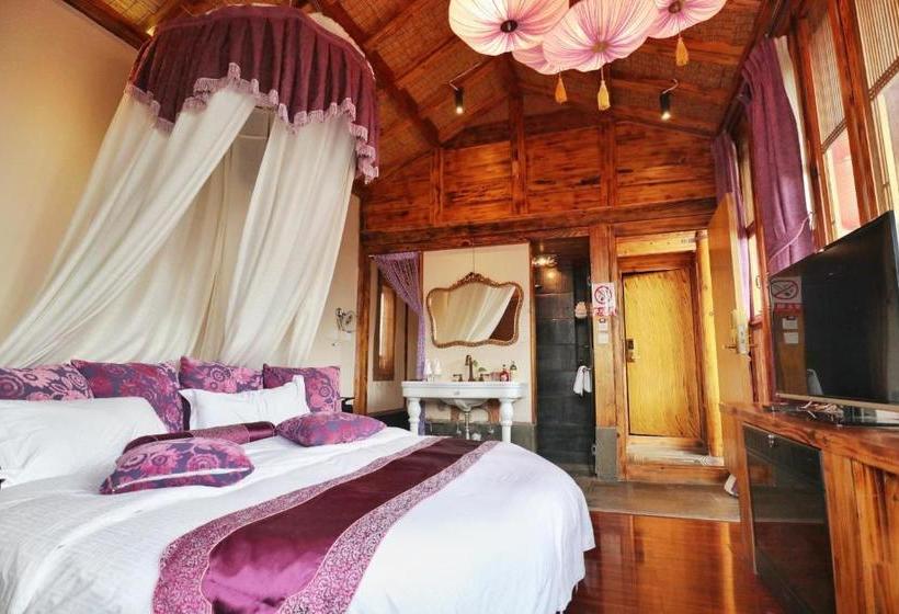 בית מלון כפרי Lijiang Spiritual Utopia