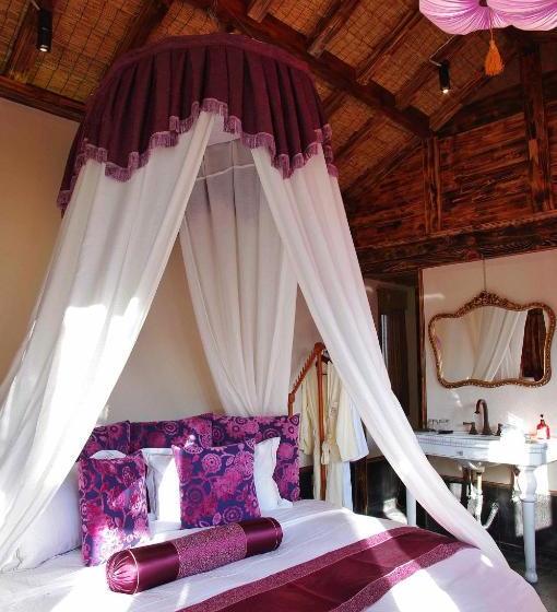 בית מלון כפרי Lijiang Spiritual Utopia