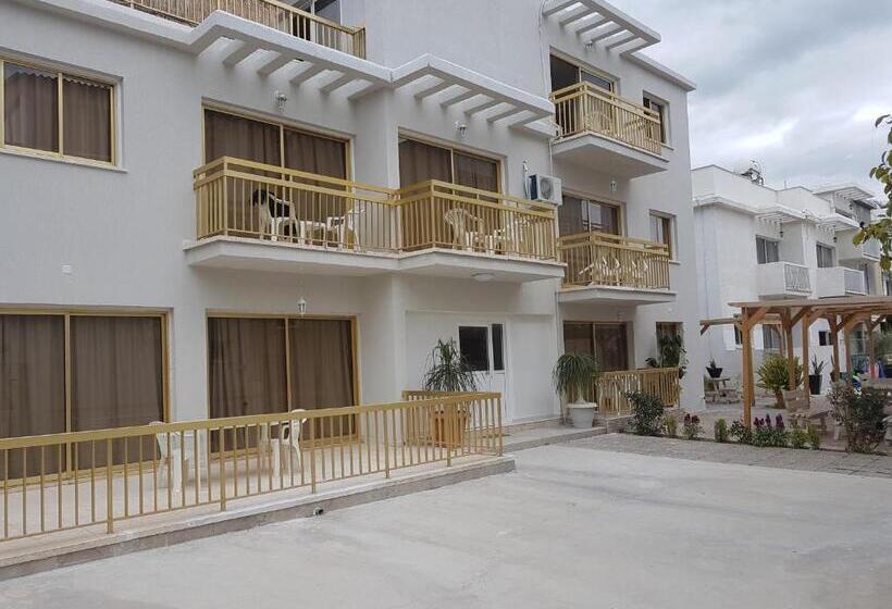 בית מלון כפרי Marianna Annex