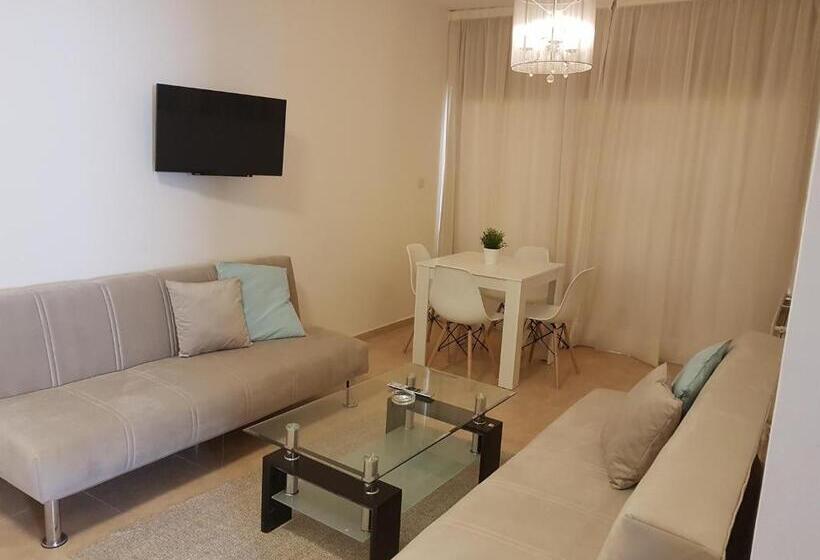 בית מלון כפרי Marianna Annex