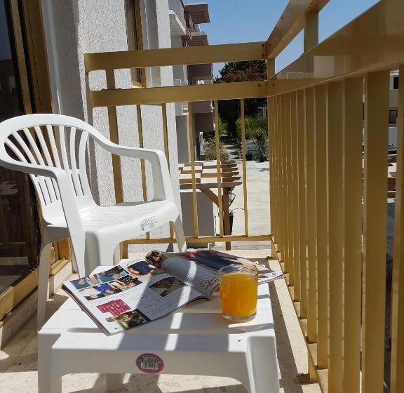 בית מלון כפרי Marianna Annex