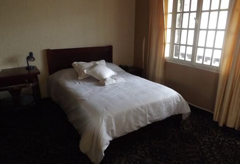 هتل Plaza Internacional