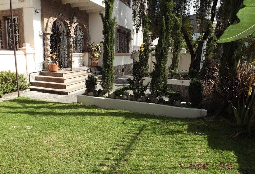 هتل Plaza Internacional