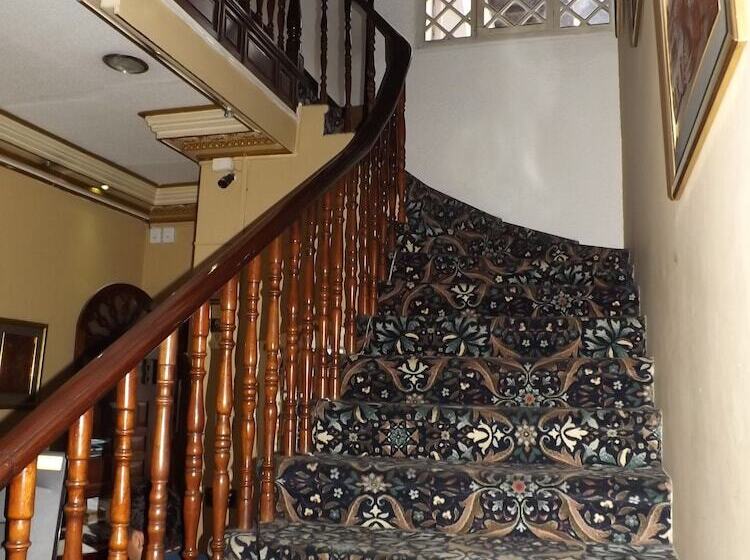 בית מלון כפרי Plaza Internacional