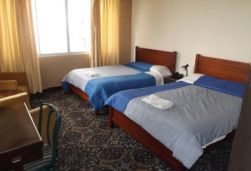 בית מלון כפרי Plaza Internacional