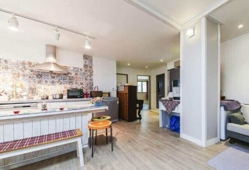 호텔 Pohang Youngildae Guesthouse