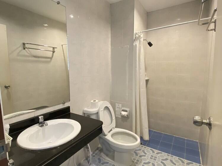 호텔 Prachuap Beach