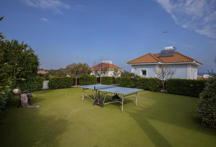 فندق Protaras Villa Jovanna