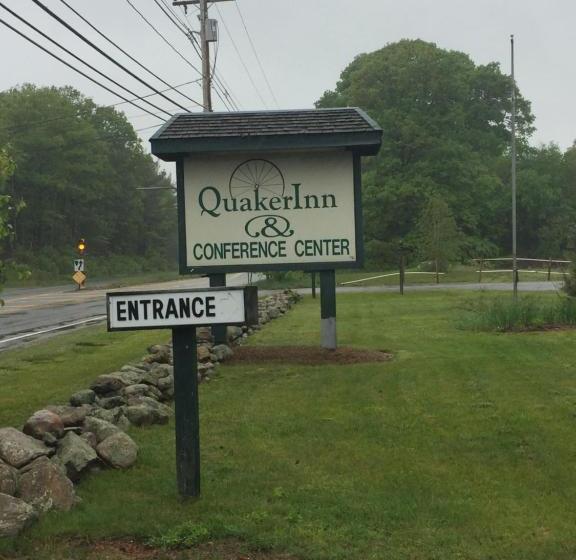 Отель Quaker Inn & Conference Center