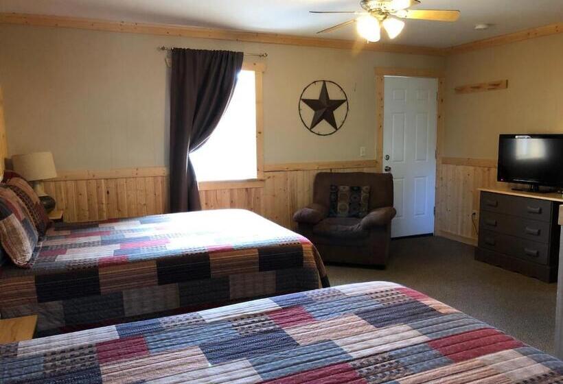 هتل Red Lodge Inn