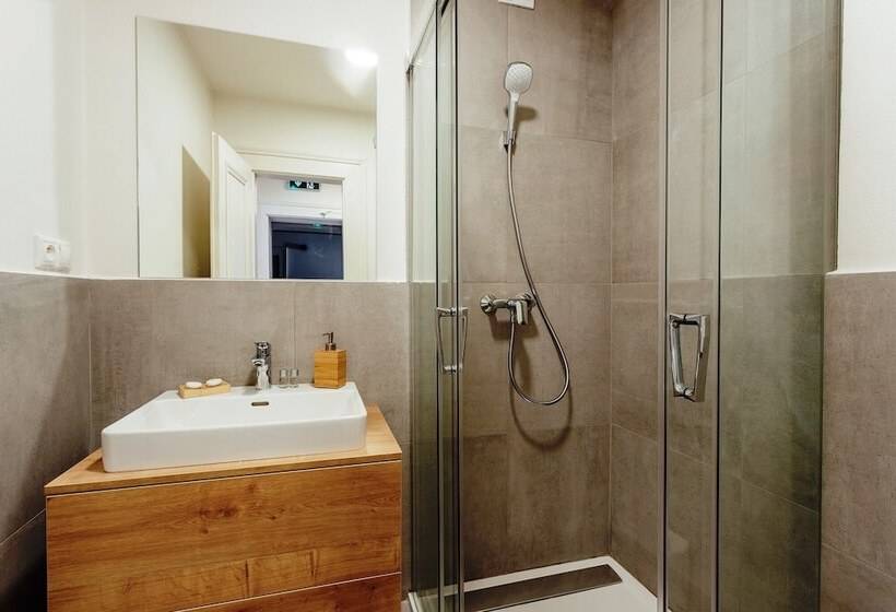 فندق Resla Residence I, Ii