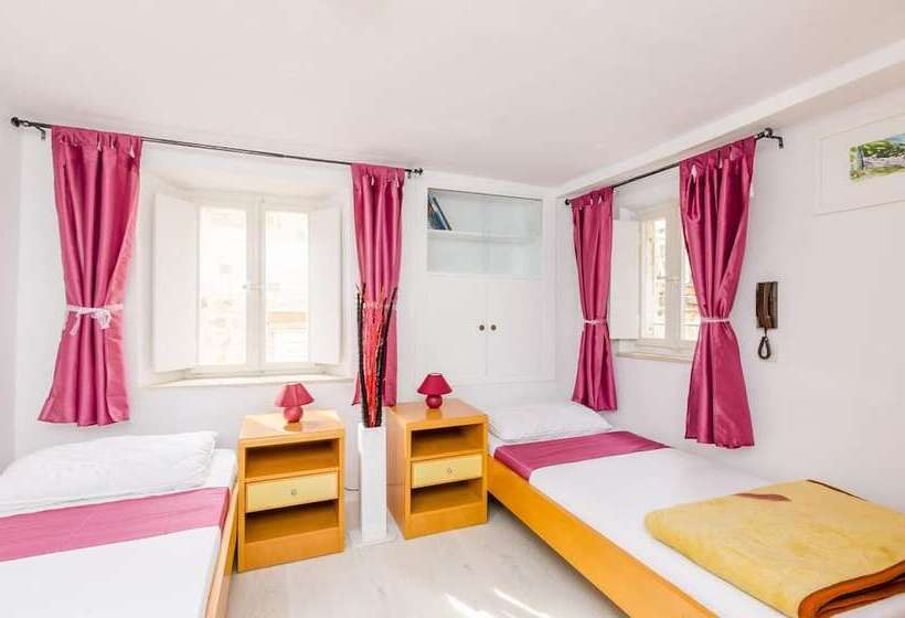 فندق Rooms Jozomare
