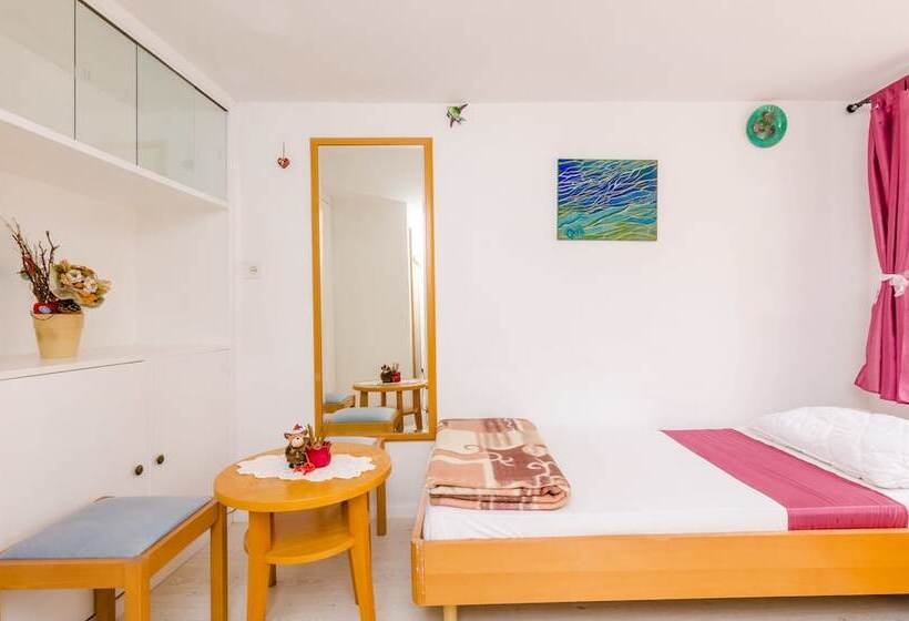 فندق Rooms Jozomare