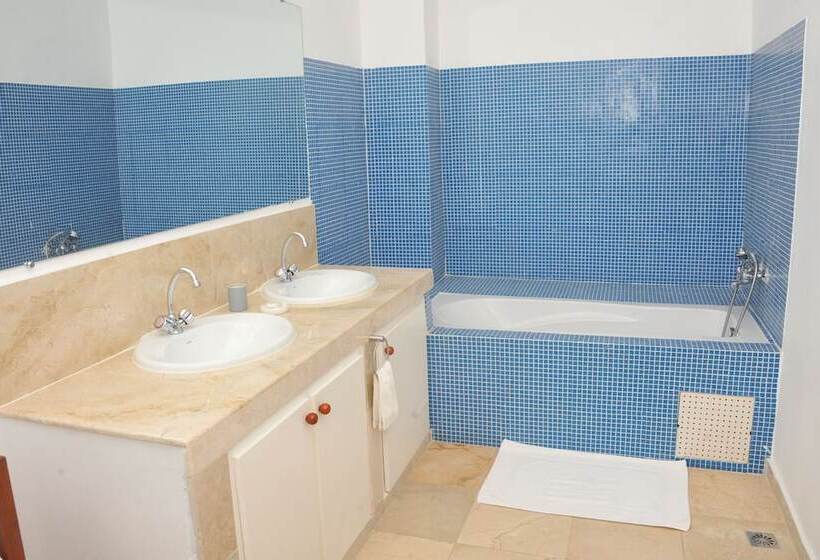 Отель Résidence Helios