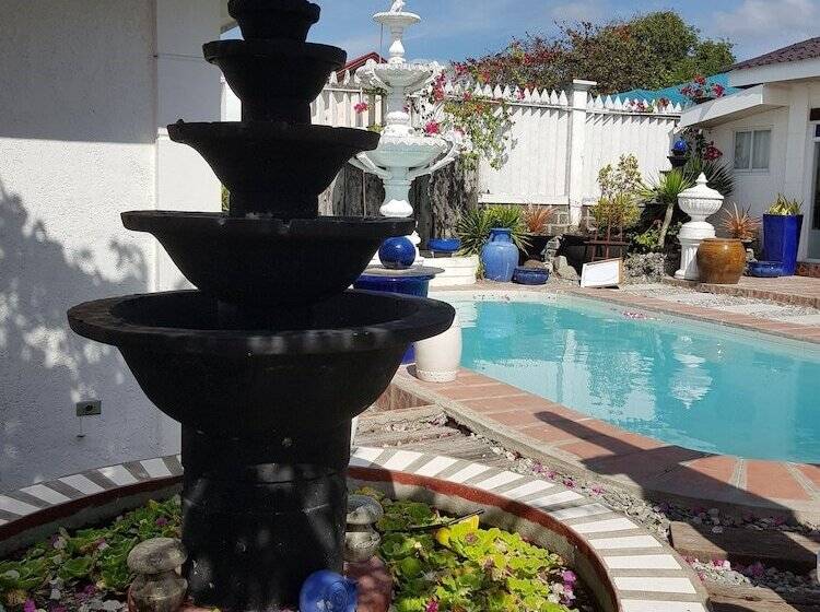 هتل San Juan Treasure Resort