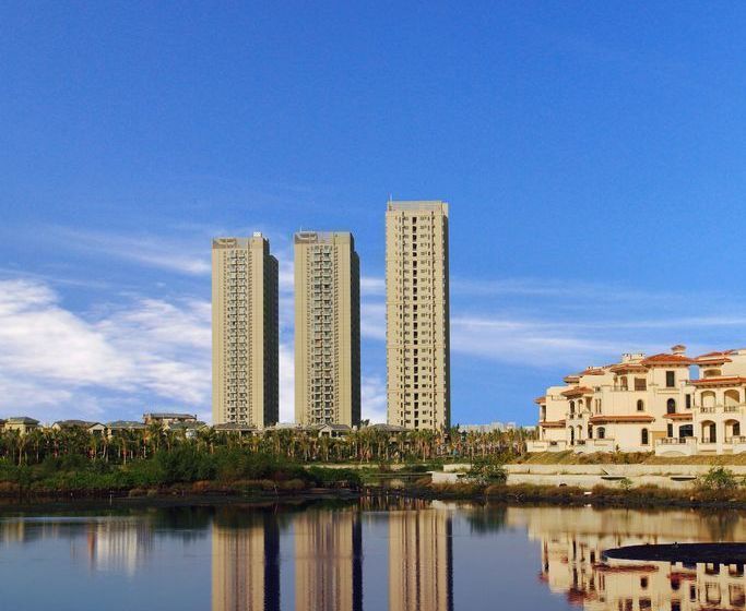 فندق Paxton Vacances Resort & Suites Sanya