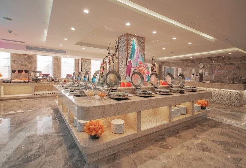 Novotel Shanghai International Tourism Zone North