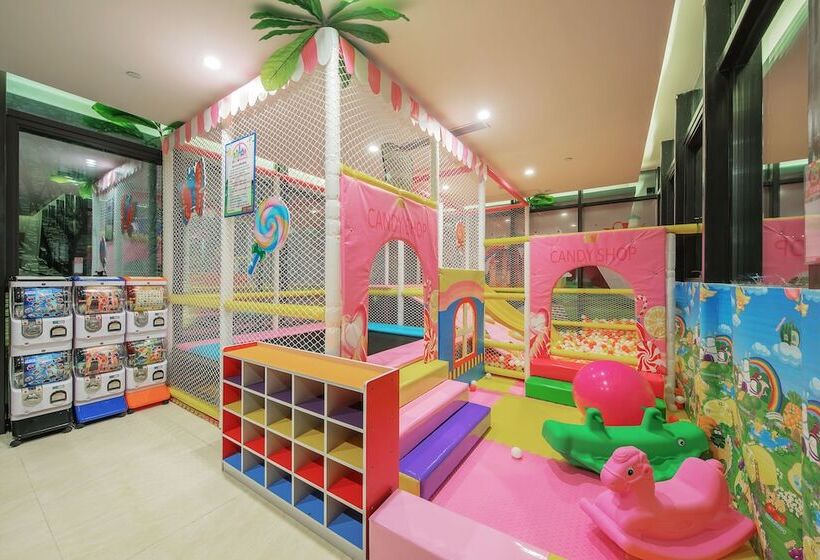 Novotel Shanghai International Tourism Zone North