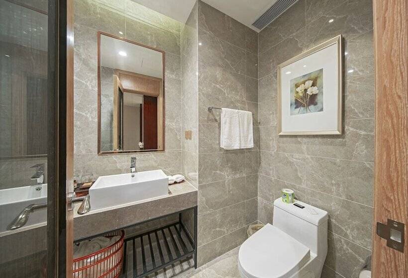 Novotel Shanghai International Tourism Zone North