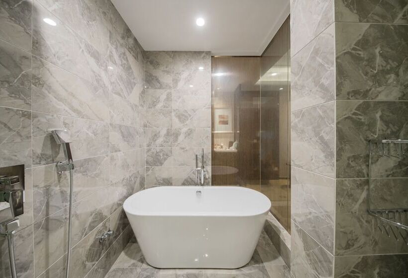 Novotel Shanghai International Tourism Zone North