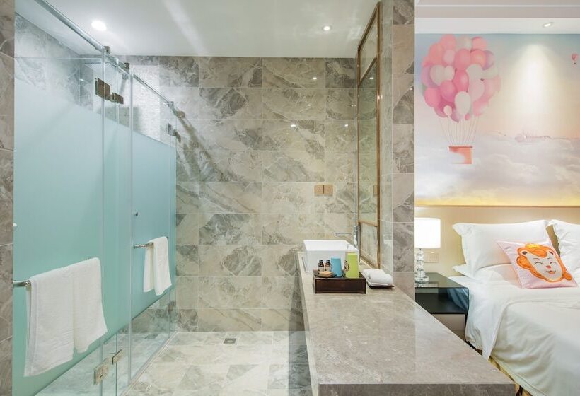 Novotel Shanghai International Tourism Zone North