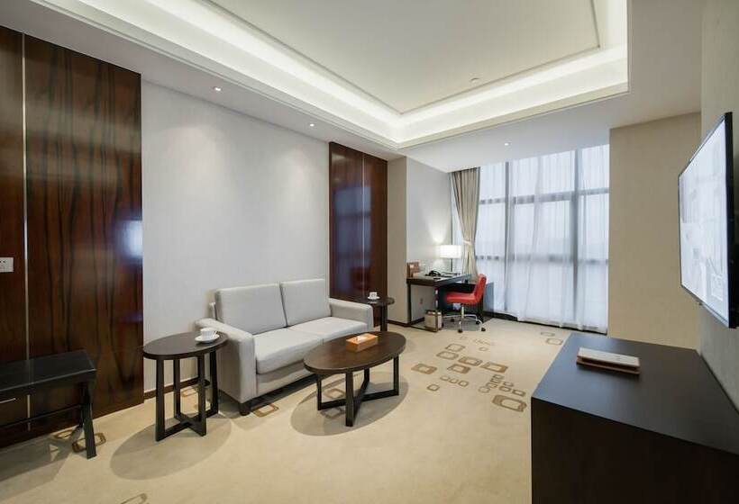 Novotel Shanghai International Tourism Zone North