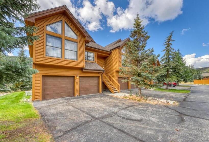 Отель Snake River Village 05