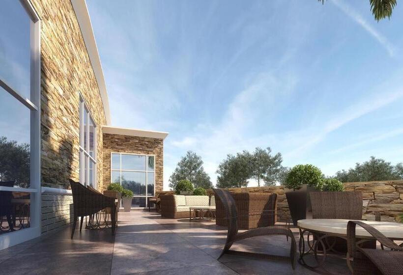 فندق Springhill Suites By Marriott Fayetteville Fort Liberty