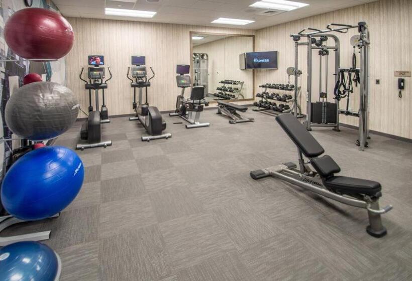 בית מלון כפרי Springhill Suites By Marriott Fayetteville Fort Liberty