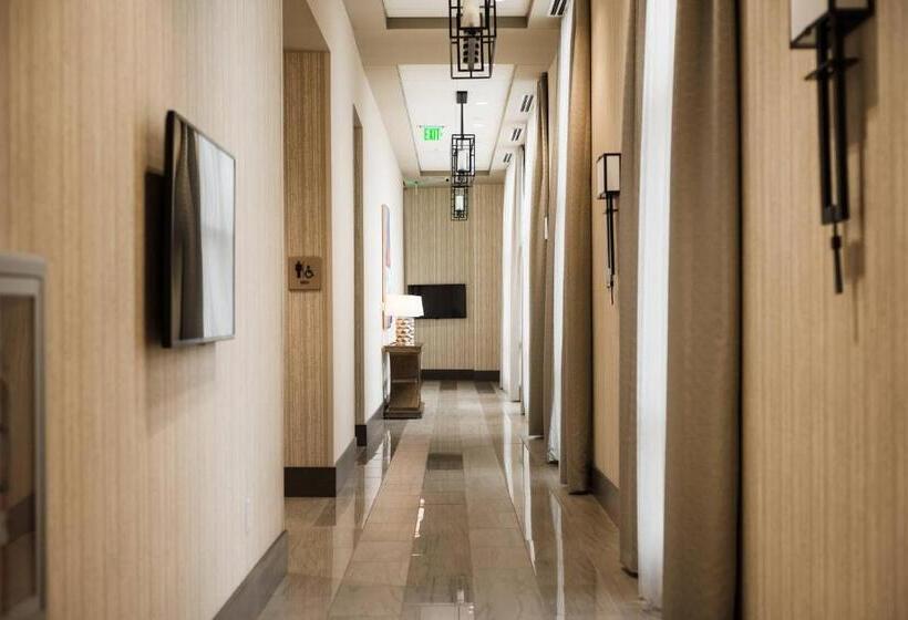 فندق Springhill Suites By Marriott Fayetteville Fort Liberty