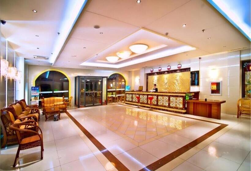 酒店 St Peter S Baroque Resort