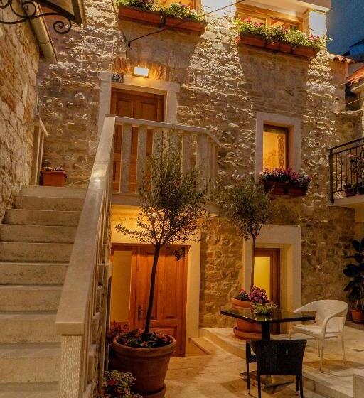 בית מלון כפרי Stone House Luxury Rooms