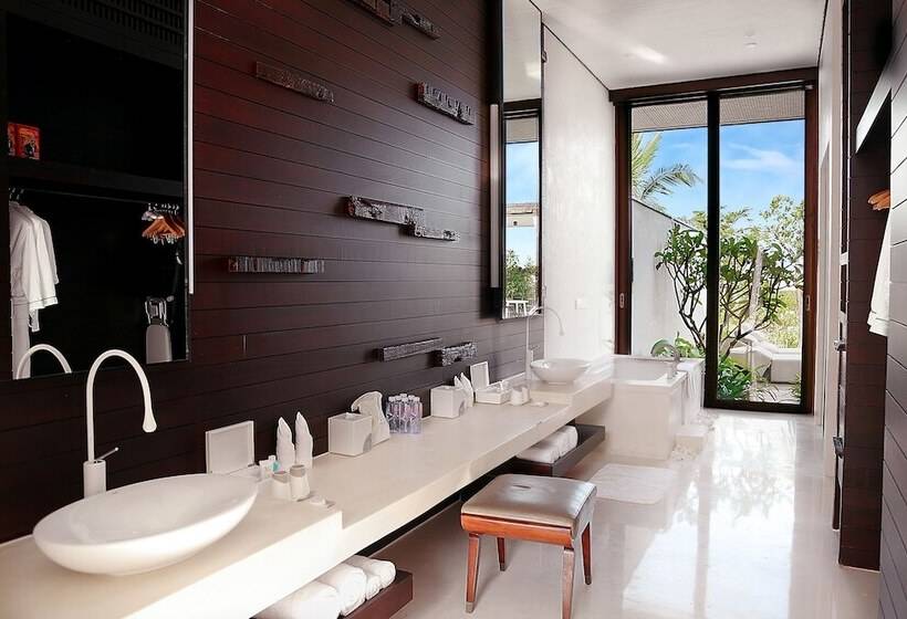 Отель The Mangrovetree Sanya Resort