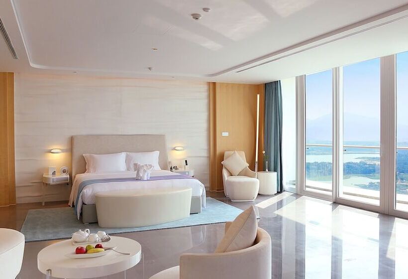 Отель The Mangrovetree Sanya Resort