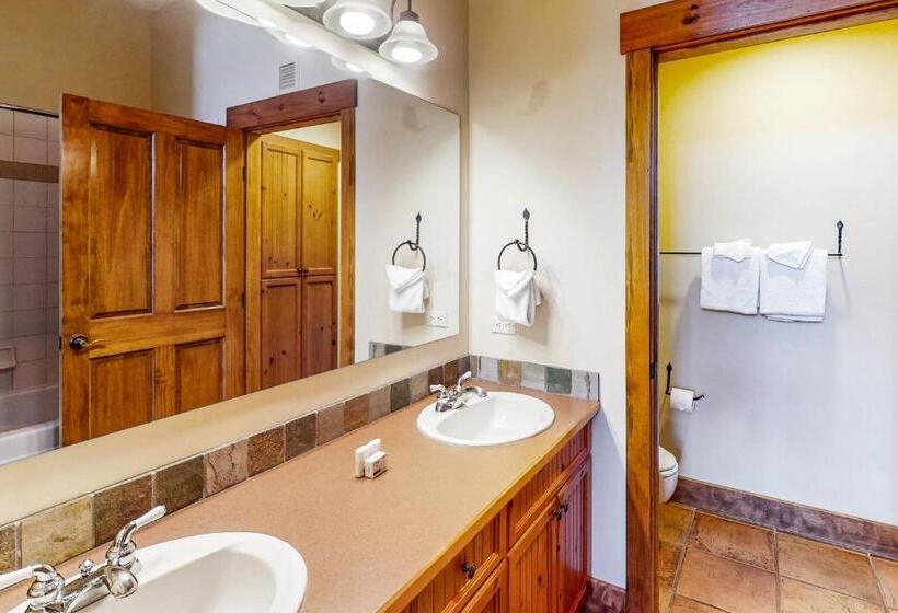 ホテル The Springs At River Run