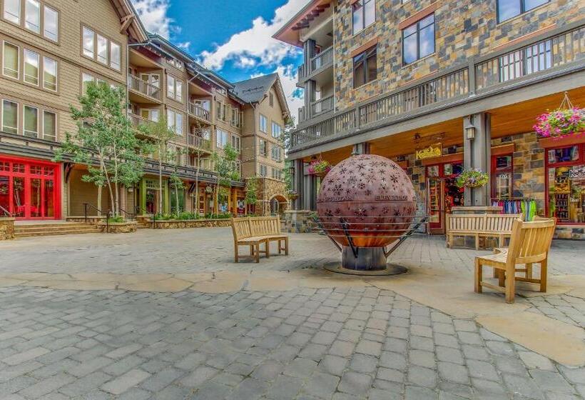 בית מלון כפרי Tucker Mountain Lodge 321