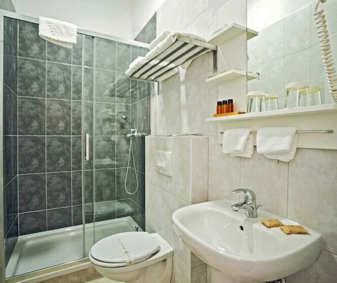 호텔 Valenti Rooms