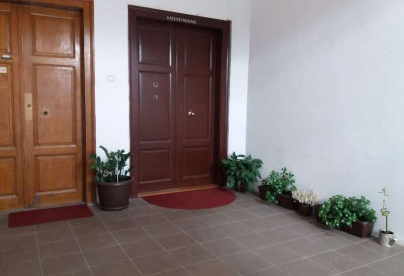 호텔 Valenti Rooms